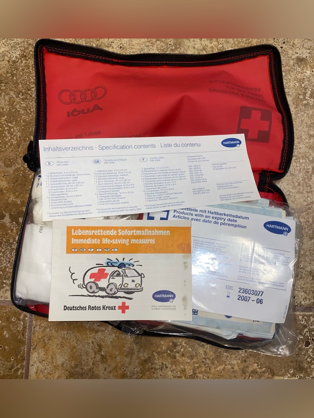 Audi  First Aid Kit - Picture 3 of 4